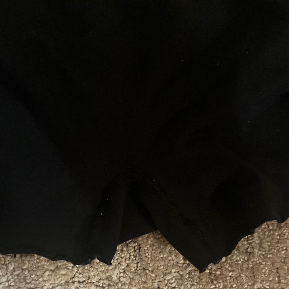 Seamless Ruffled Edge Boyshorts - Picture 5 of 5